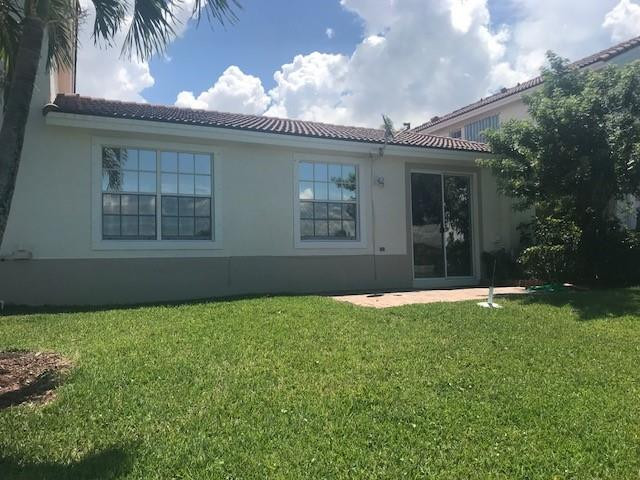 SUNSET LAKES - Grand Key - Residential