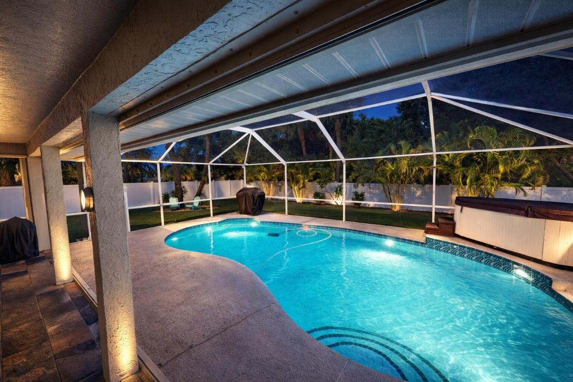 PILOTS COVE - Residential Lease