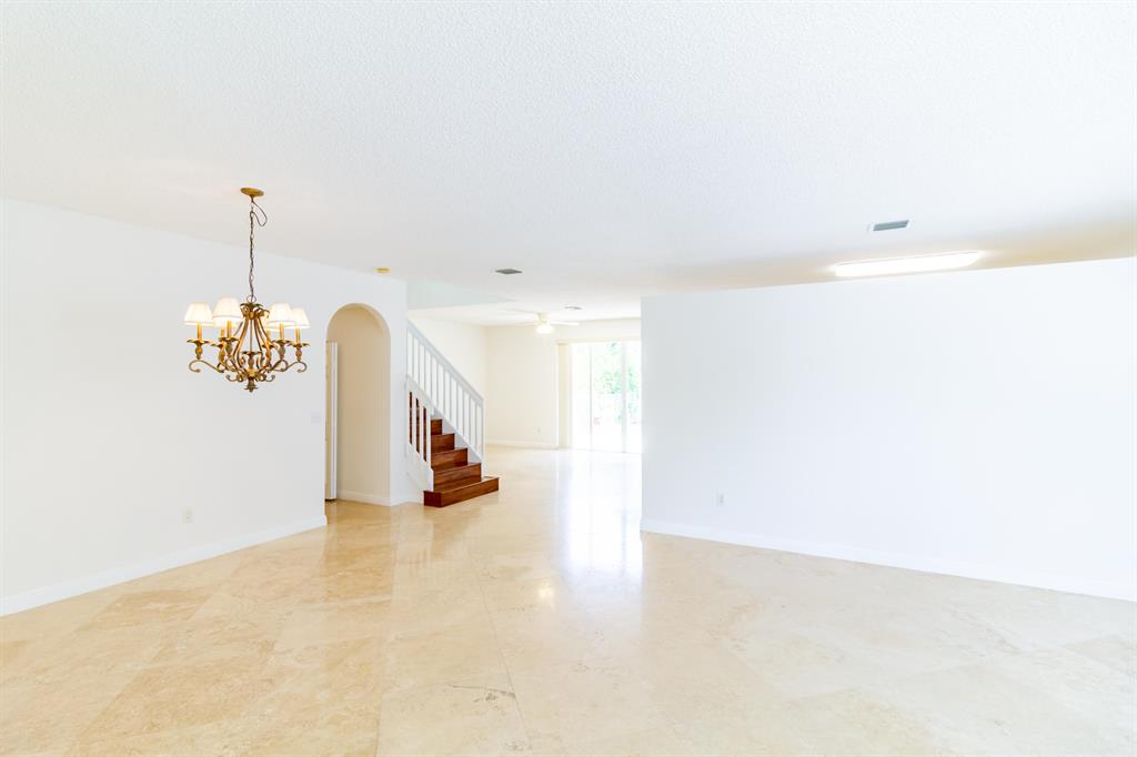 OLYMPIA 1 - Residential