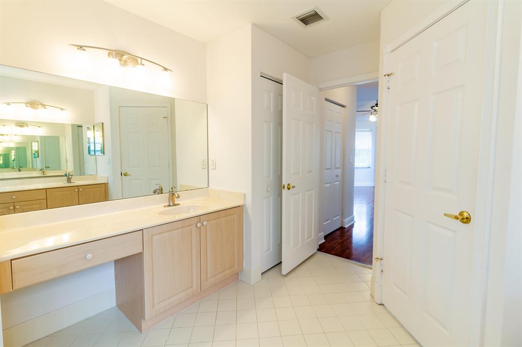 OLYMPIA 1 - Residential