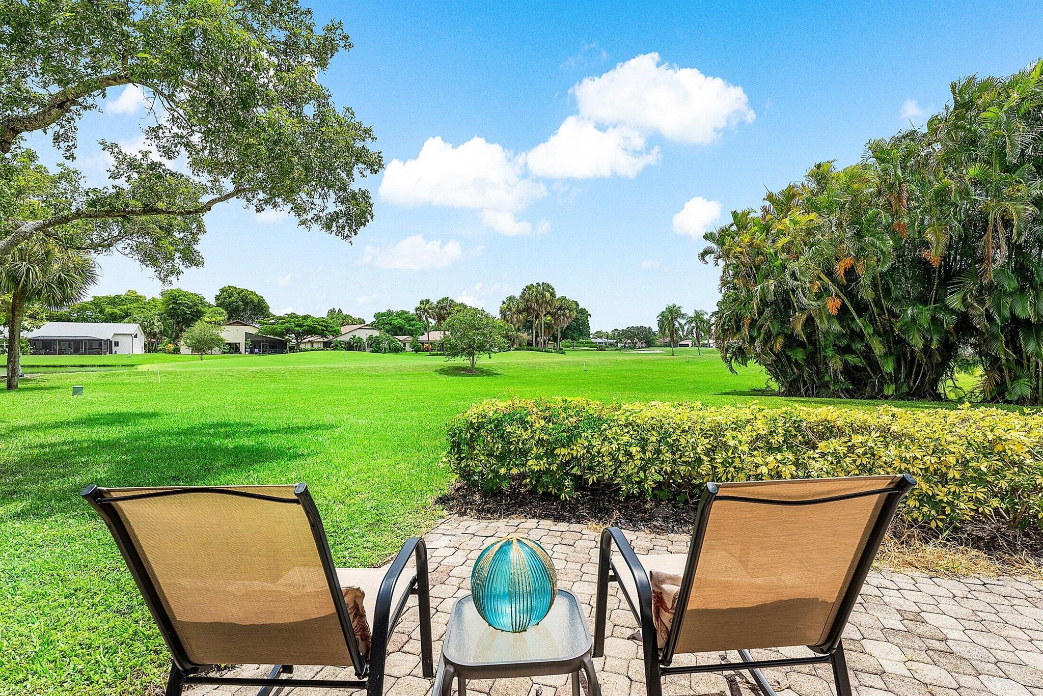 5668 Willow Creek Manor