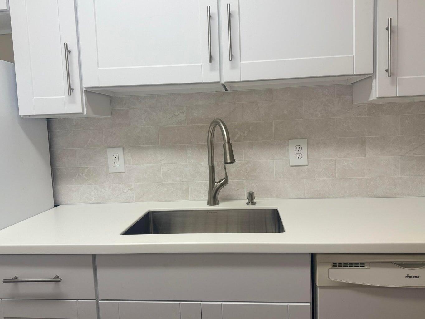 VILLAGE AT ABACOA CONDO - Residential Lease