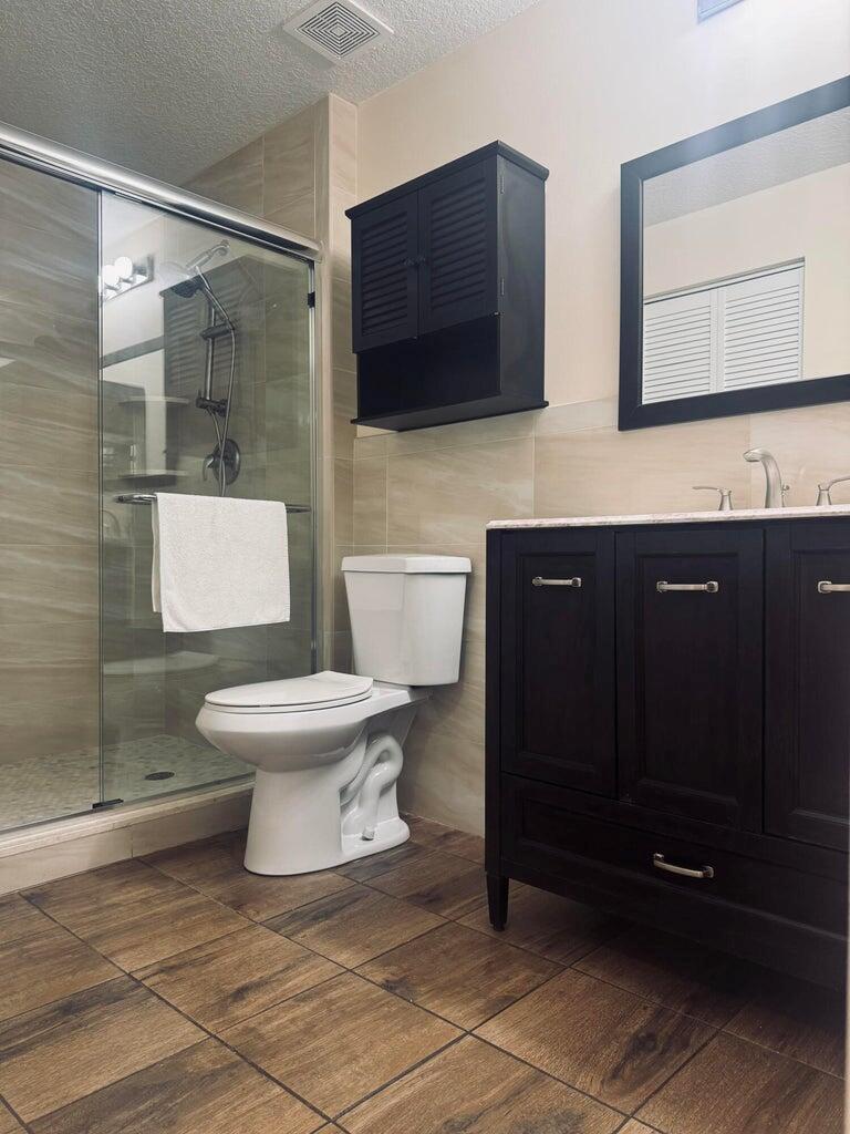 VILLAGE AT ABACOA CONDO - Residential Lease