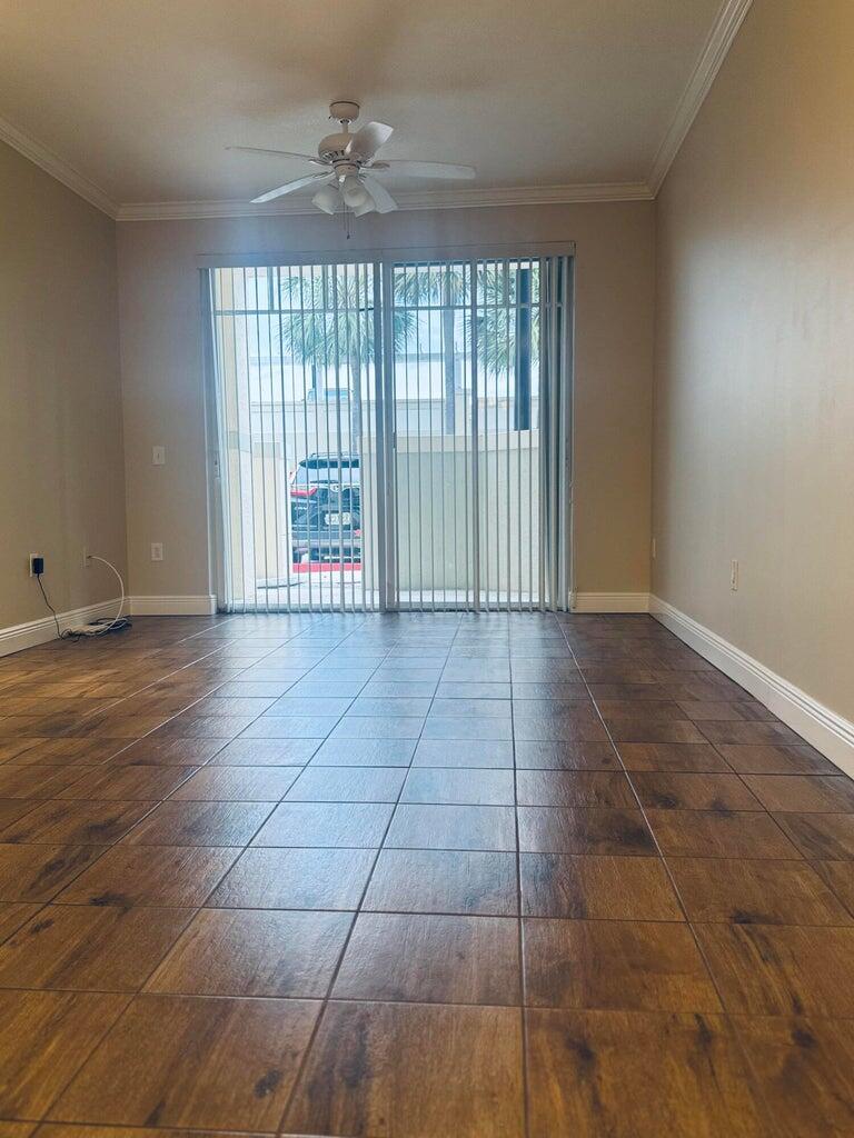 VILLAGE AT ABACOA CONDO - Residential Lease