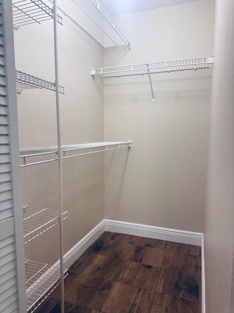 VILLAGE AT ABACOA CONDO - Residential Lease