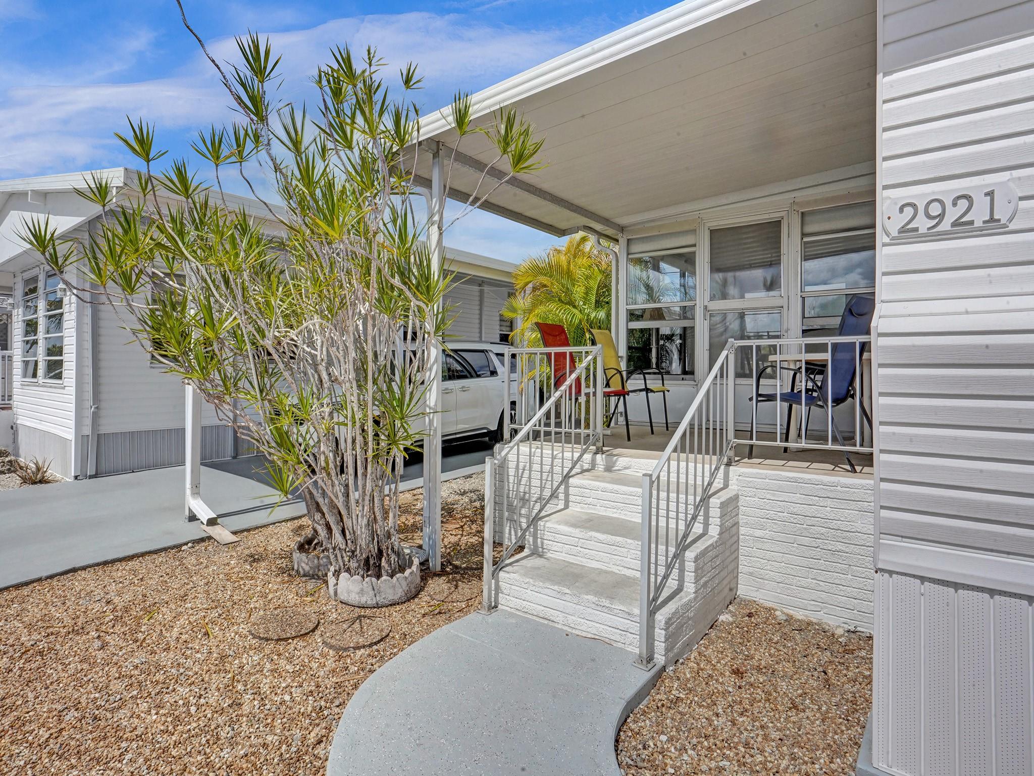 Ravenswood Estates & Mari - Residential