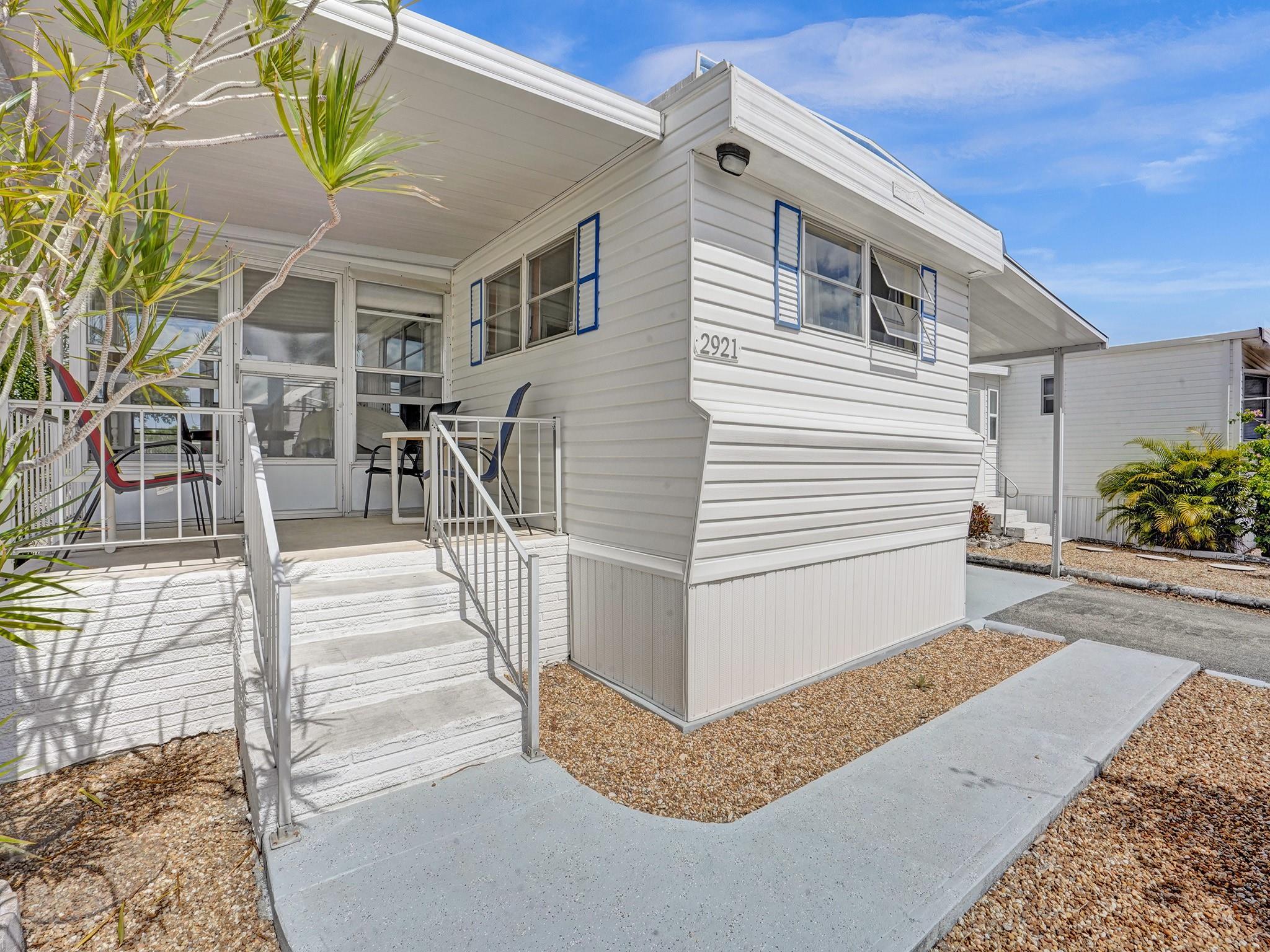 Ravenswood Estates & Mari - Residential