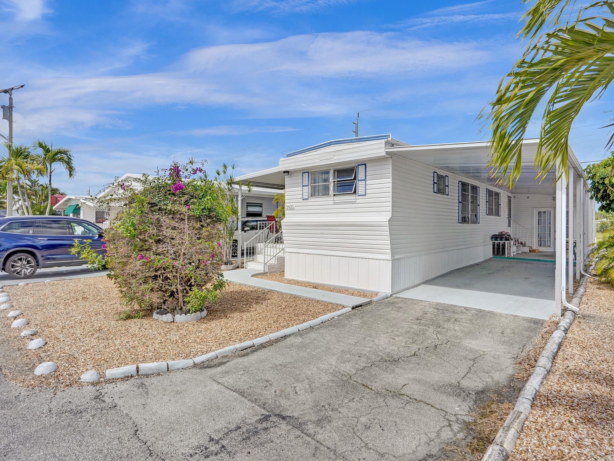 Ravenswood Estates & Mari - Residential