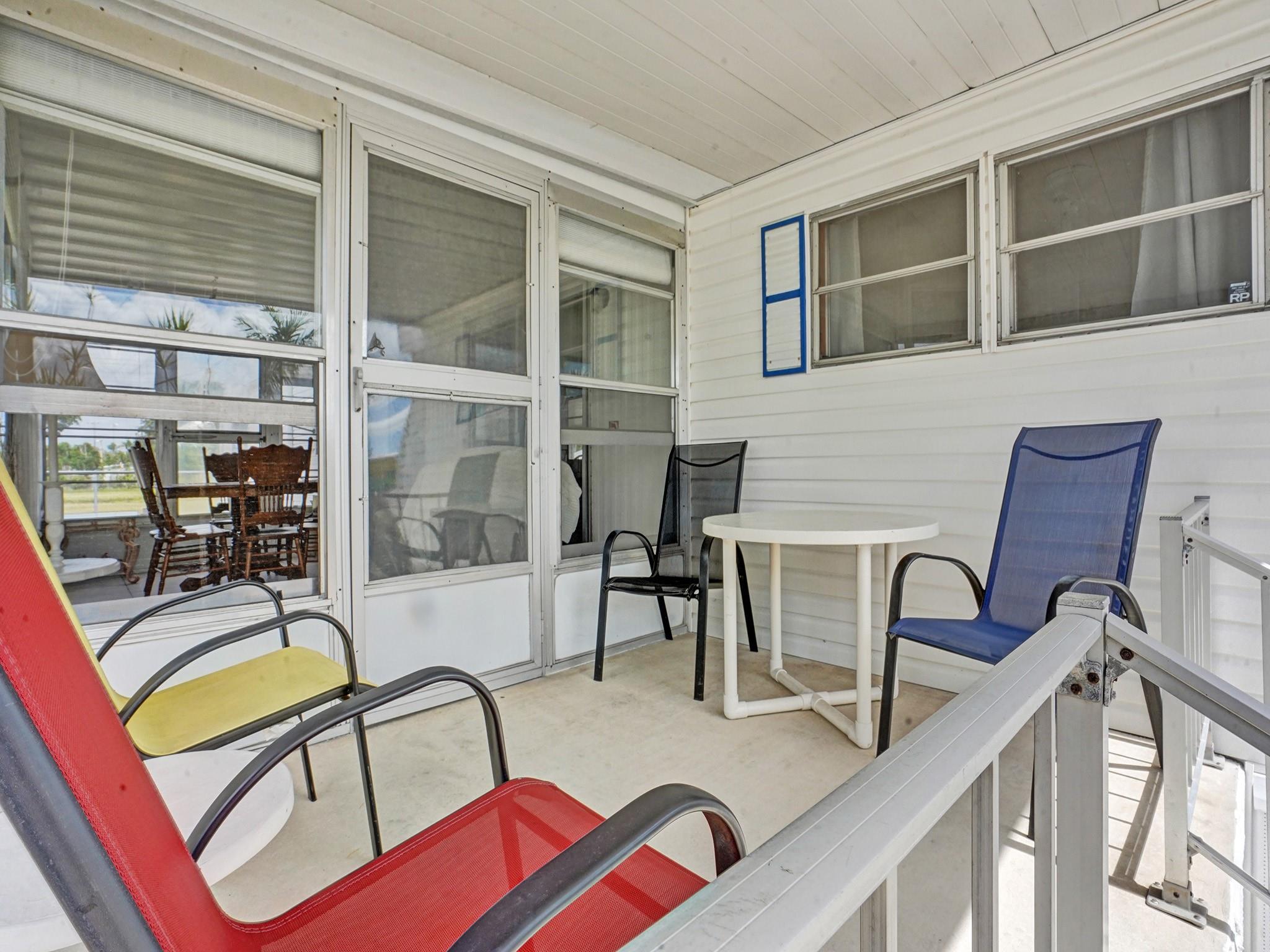 Ravenswood Estates & Mari - Residential