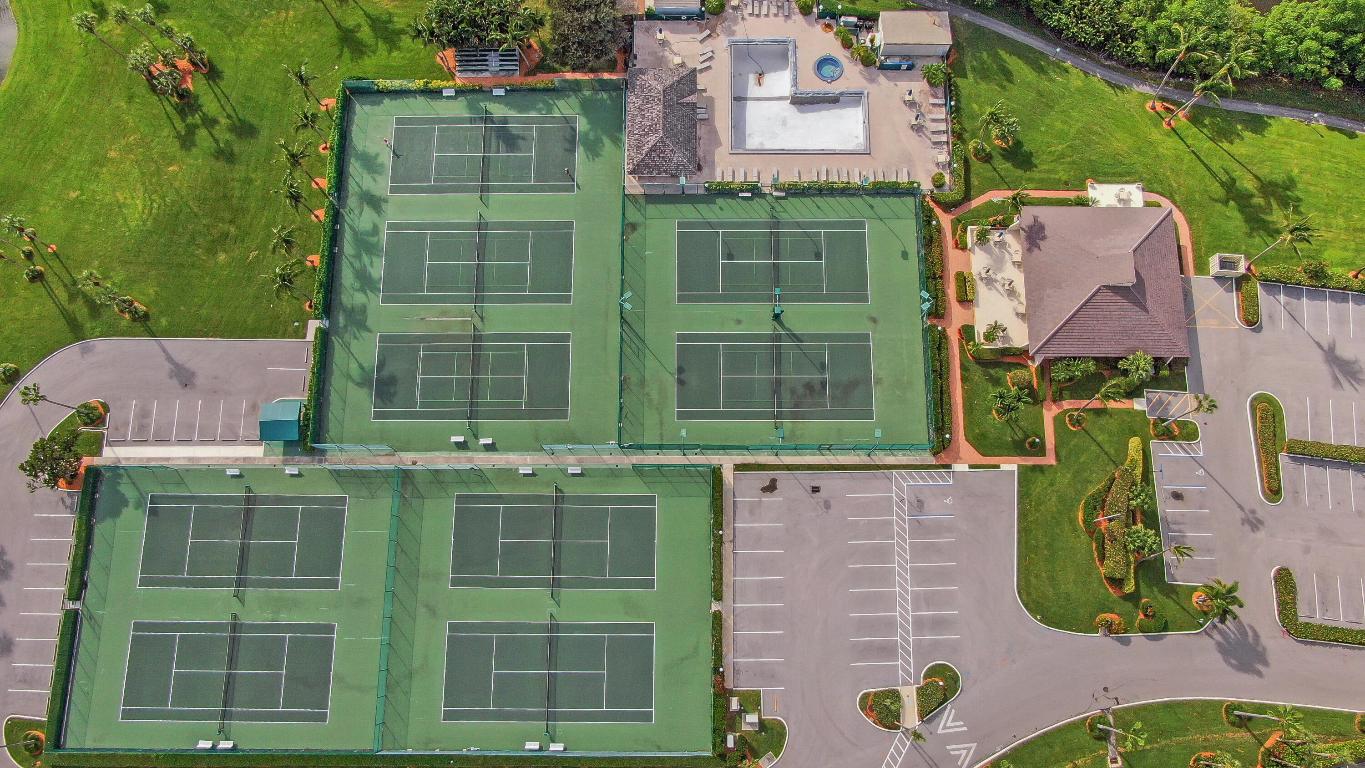 OCEAN TRAIL CONDO IV - Residential Lease