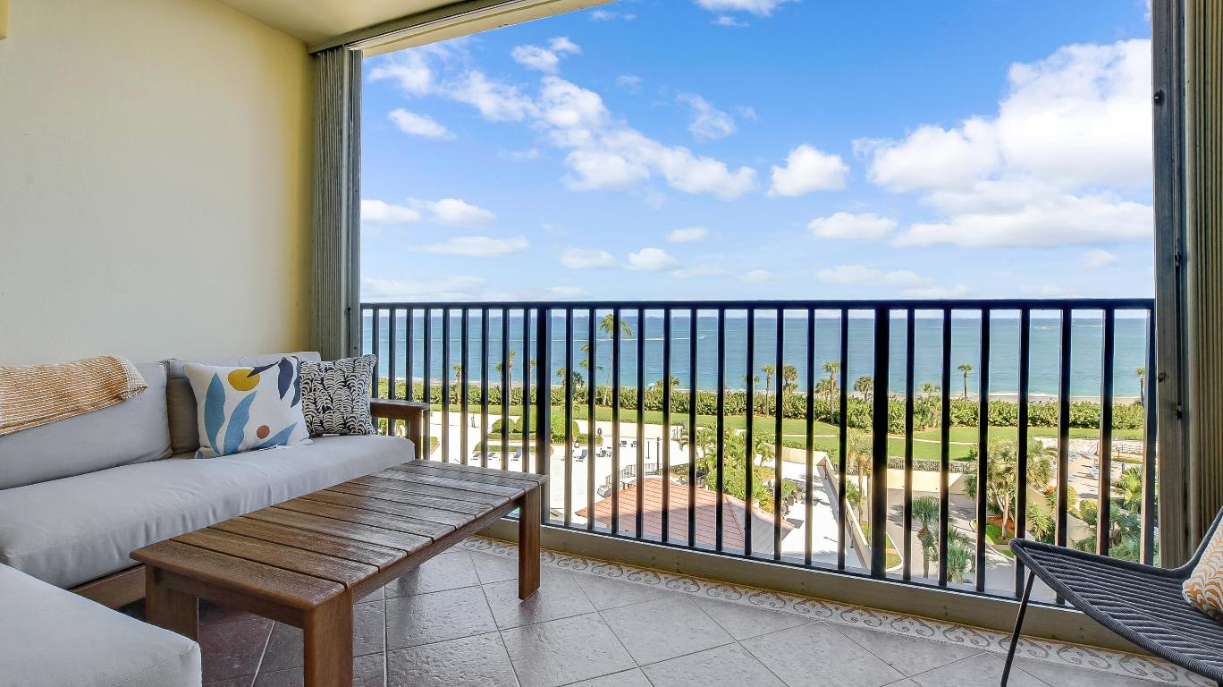 OCEAN TRAIL CONDO IV - Residential Lease