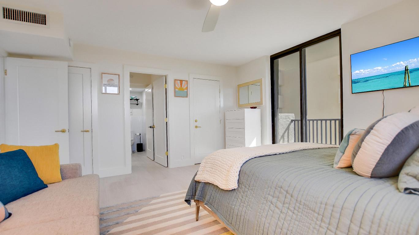 OCEAN TRAIL CONDO IV - Residential Lease