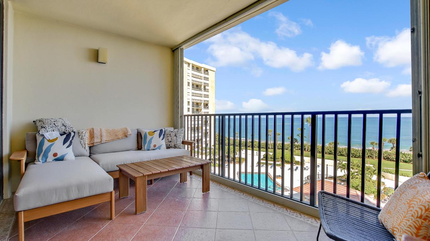 OCEAN TRAIL CONDO IV - Residential Lease