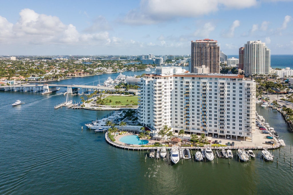 Photo of 1 LAS OLAS Circle #1105, Fort Lauderdale, FL 33316 (MLS # B26072330)