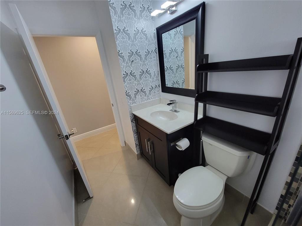 SECTOR 4 NORTH - Residential Lease