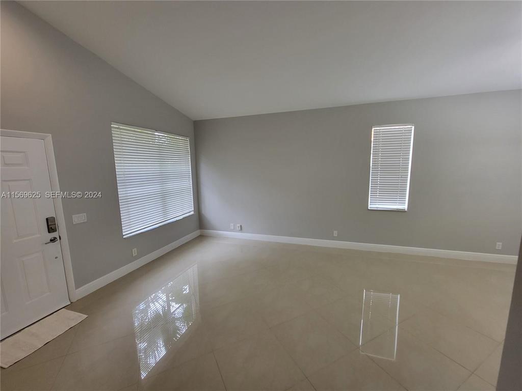 SECTOR 4 NORTH - Residential Lease