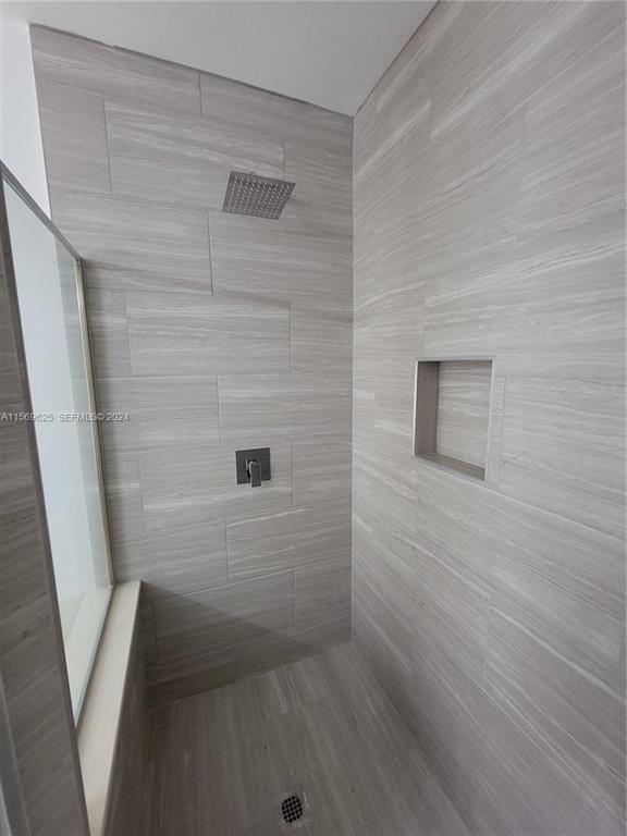 SECTOR 4 NORTH - Residential Lease