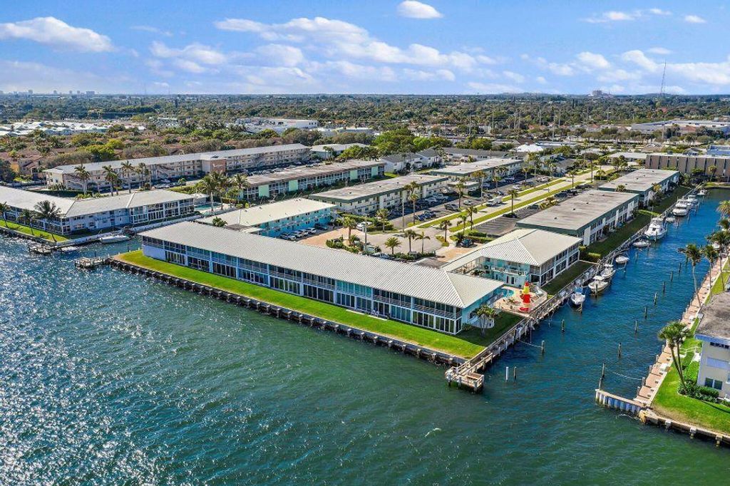 Photo of 110 Wettaw Lane #202, North Palm Beach, FL 33408 (MLS # R10792964)