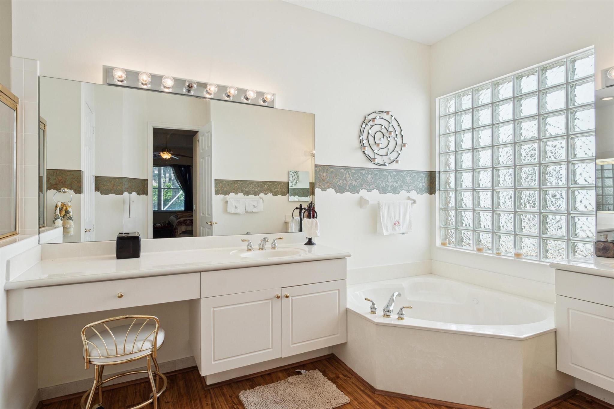 BLACK DIAMOND PH 1 - Residential