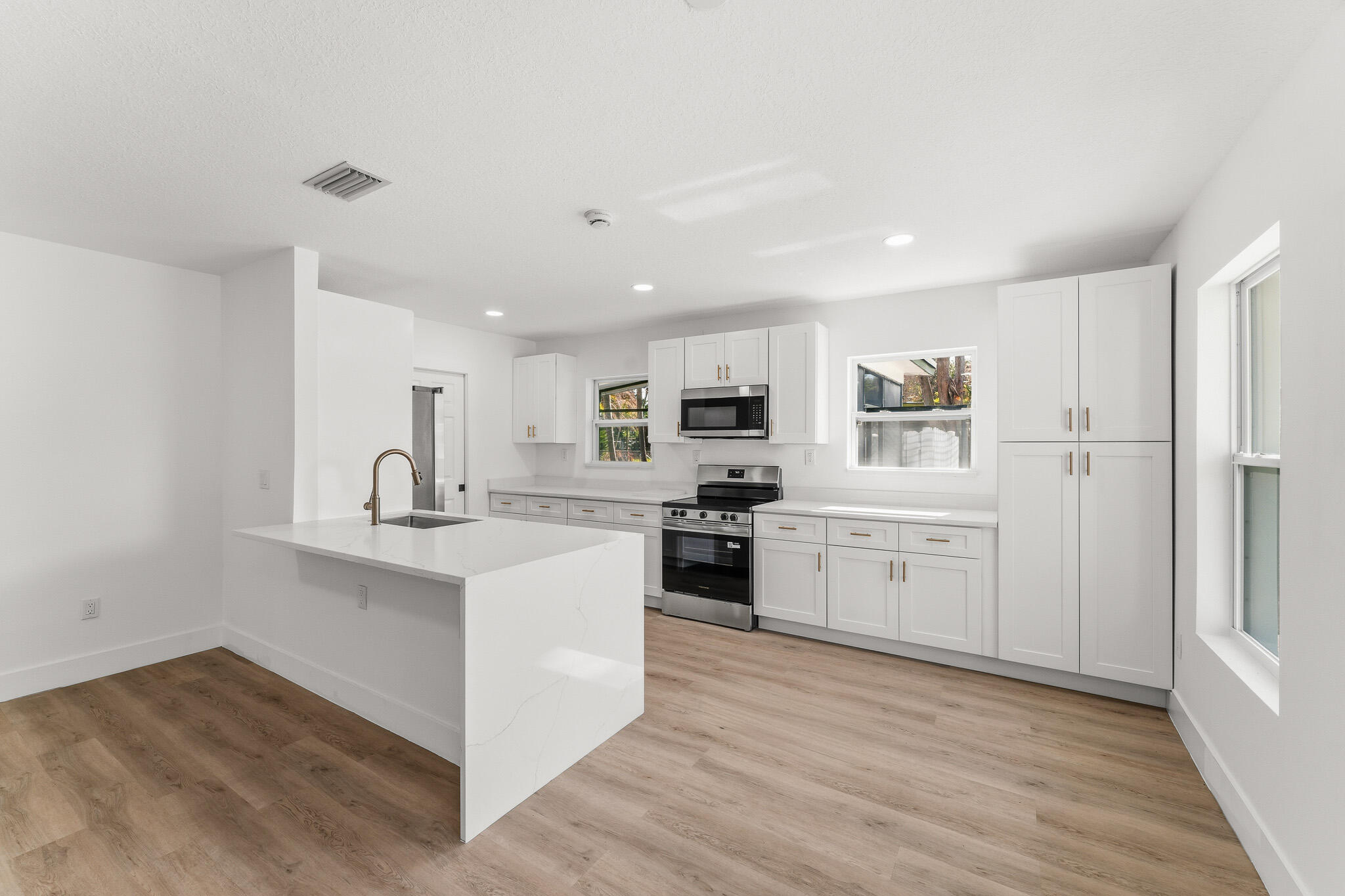 RIVER PARK UNIT 5 - Residential