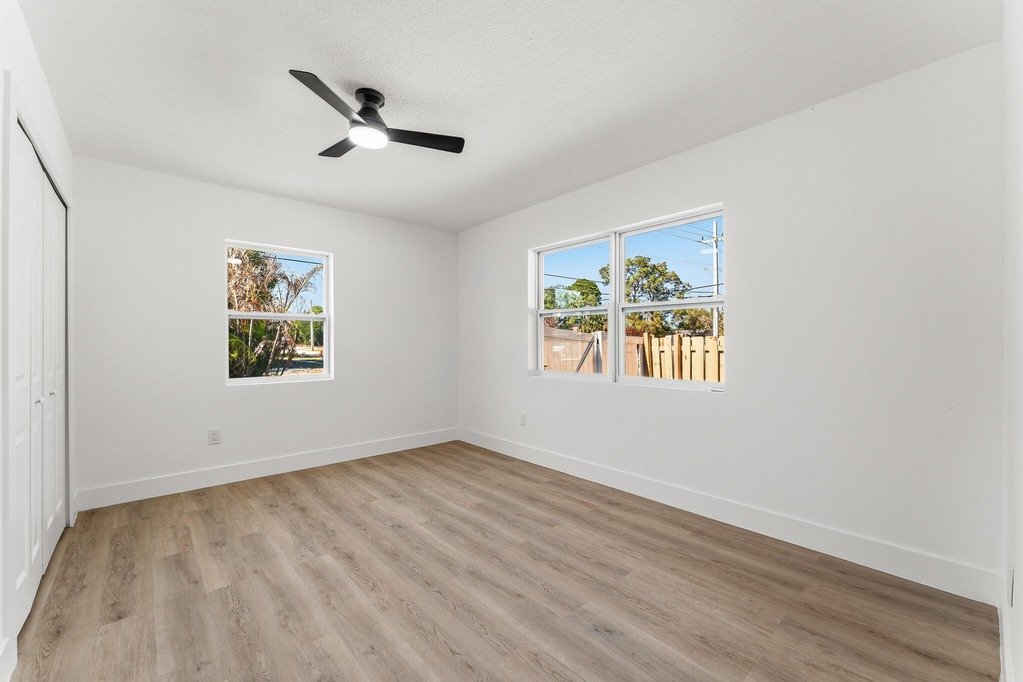 RIVER PARK UNIT 5 - Residential