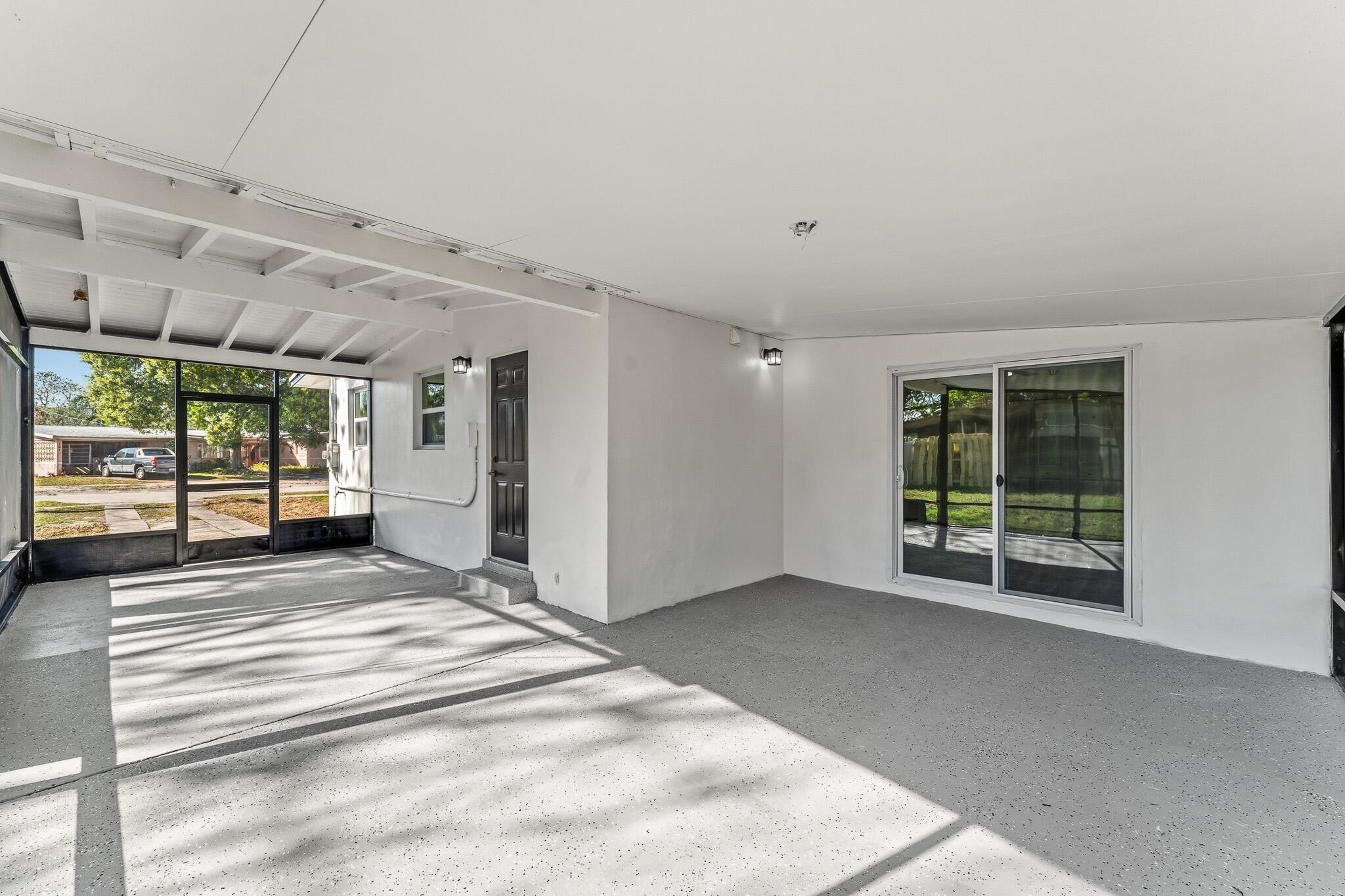 RIVER PARK UNIT 5 - Residential