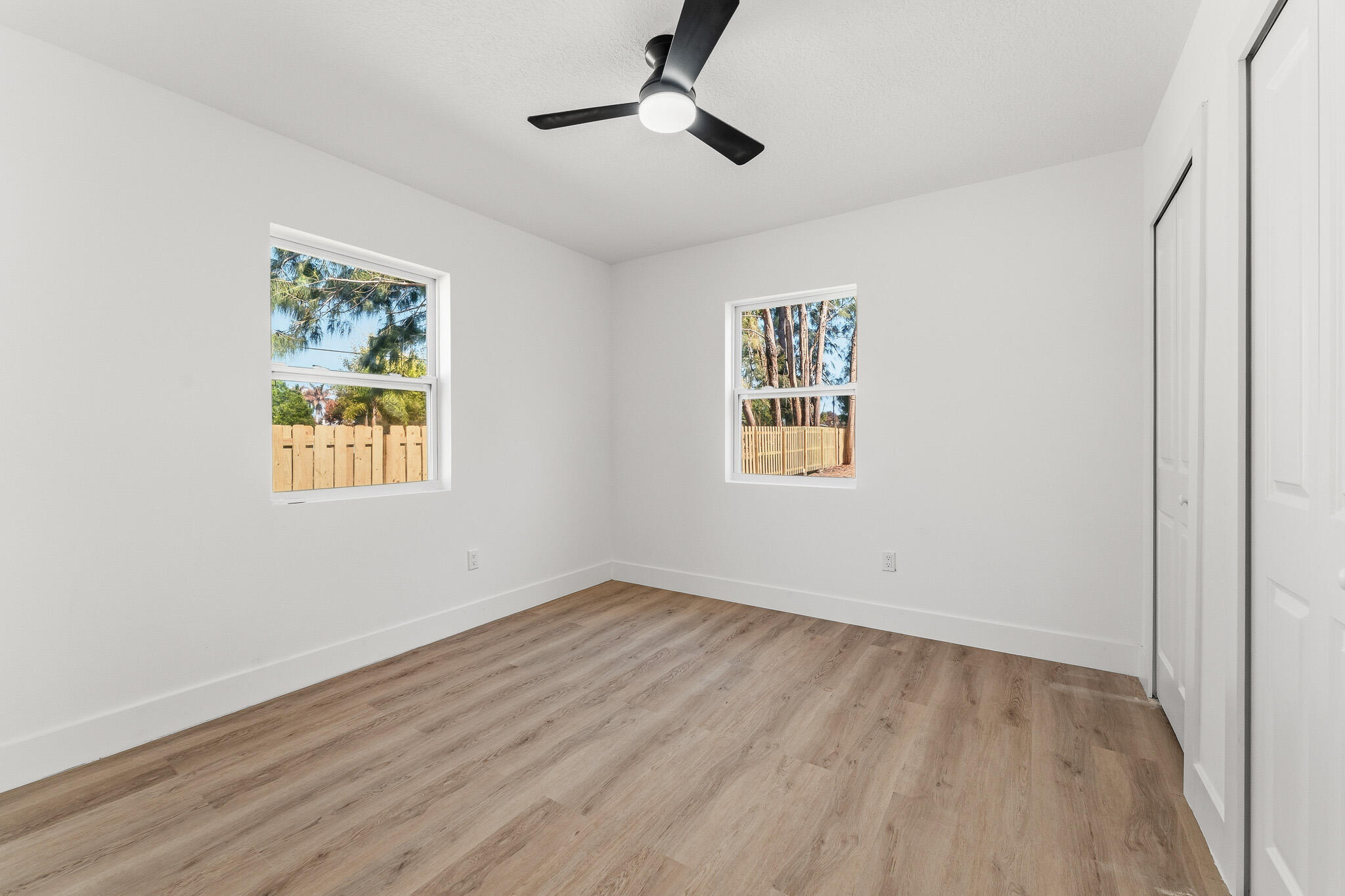 RIVER PARK UNIT 5 - Residential