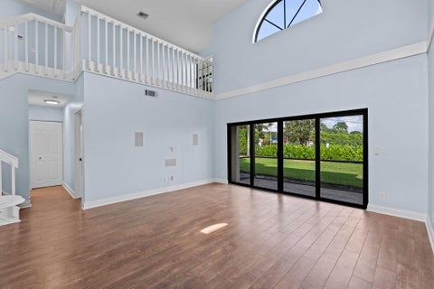 Tiny photo for 13538 FOUNTAIN VIEW Boulevard, Wellington, FL 33414 (MLS # B26070423)