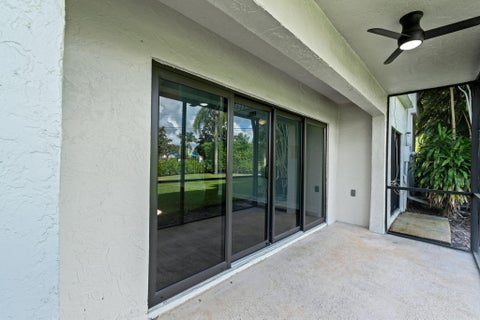 Tiny photo for 13538 FOUNTAIN VIEW Boulevard, Wellington, FL 33414 (MLS # B26070423)