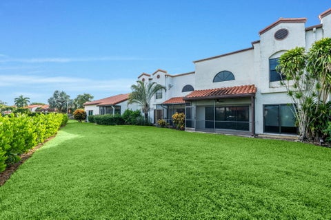 Tiny photo for 13538 FOUNTAIN VIEW Boulevard, Wellington, FL 33414 (MLS # B26070423)