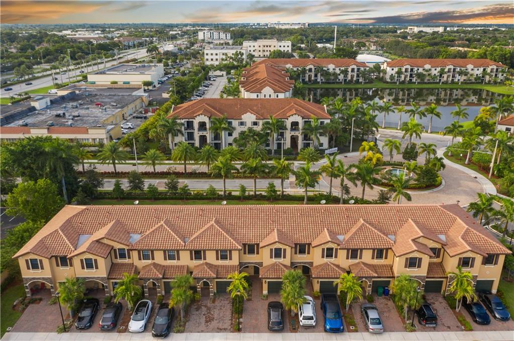 Horizon at Celebration Po - Residential