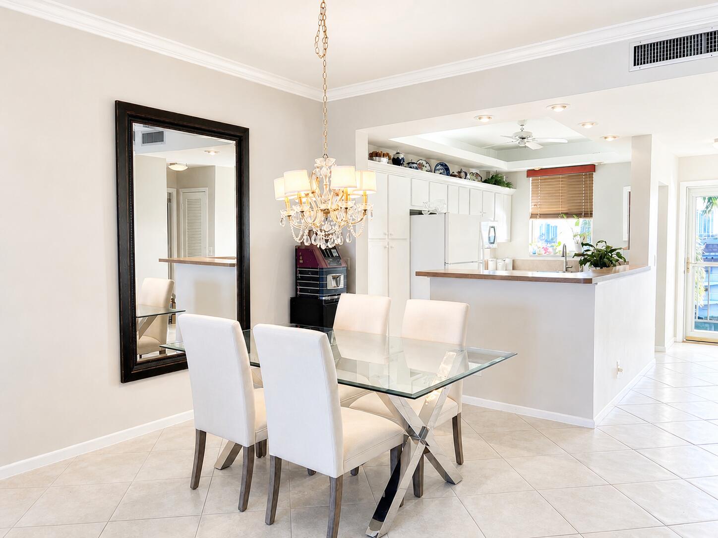 100 Paradise Harbour Boulevard 506