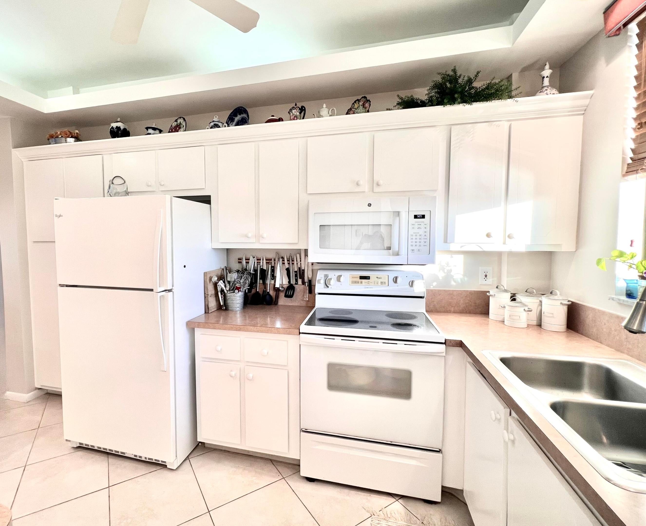 100 Paradise Harbour Boulevard 506, North Palm Beach FL 33408