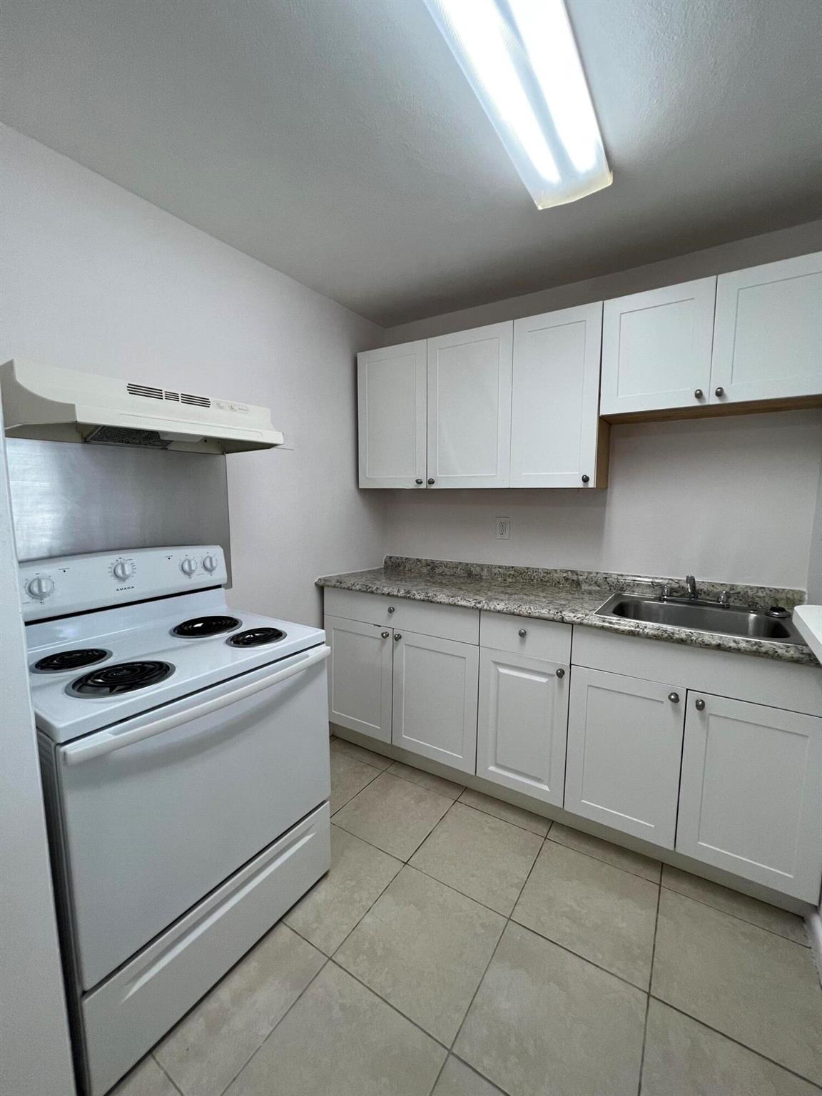 BUFFALO HEIGHTS - Residential Lease