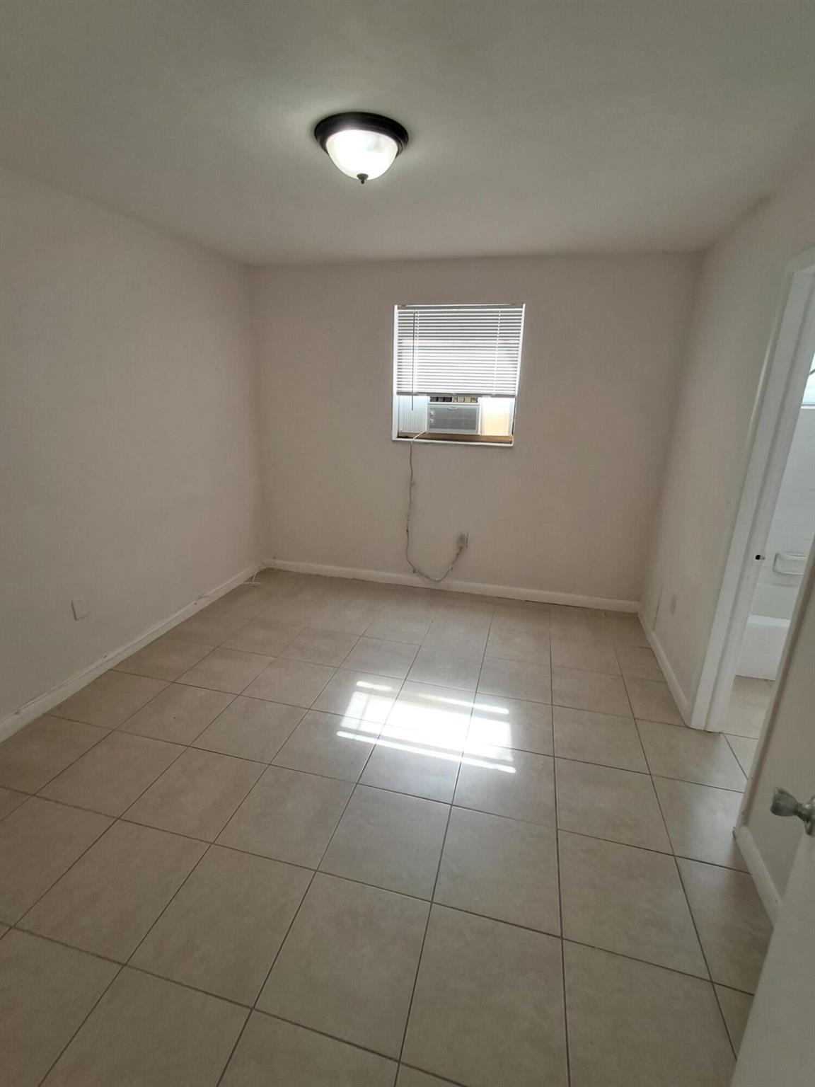 BUFFALO HEIGHTS - Residential Lease