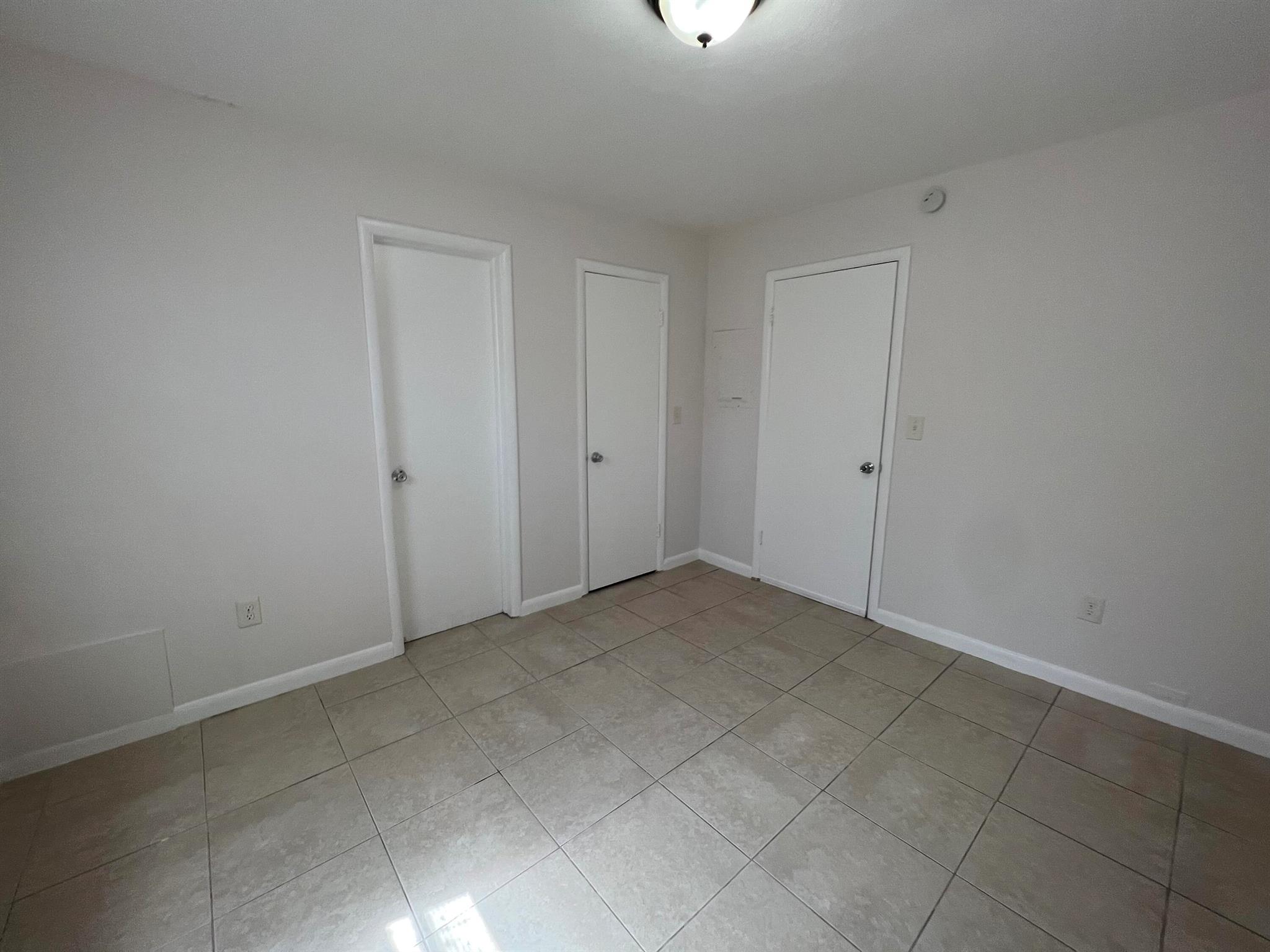 BUFFALO HEIGHTS - Residential Lease