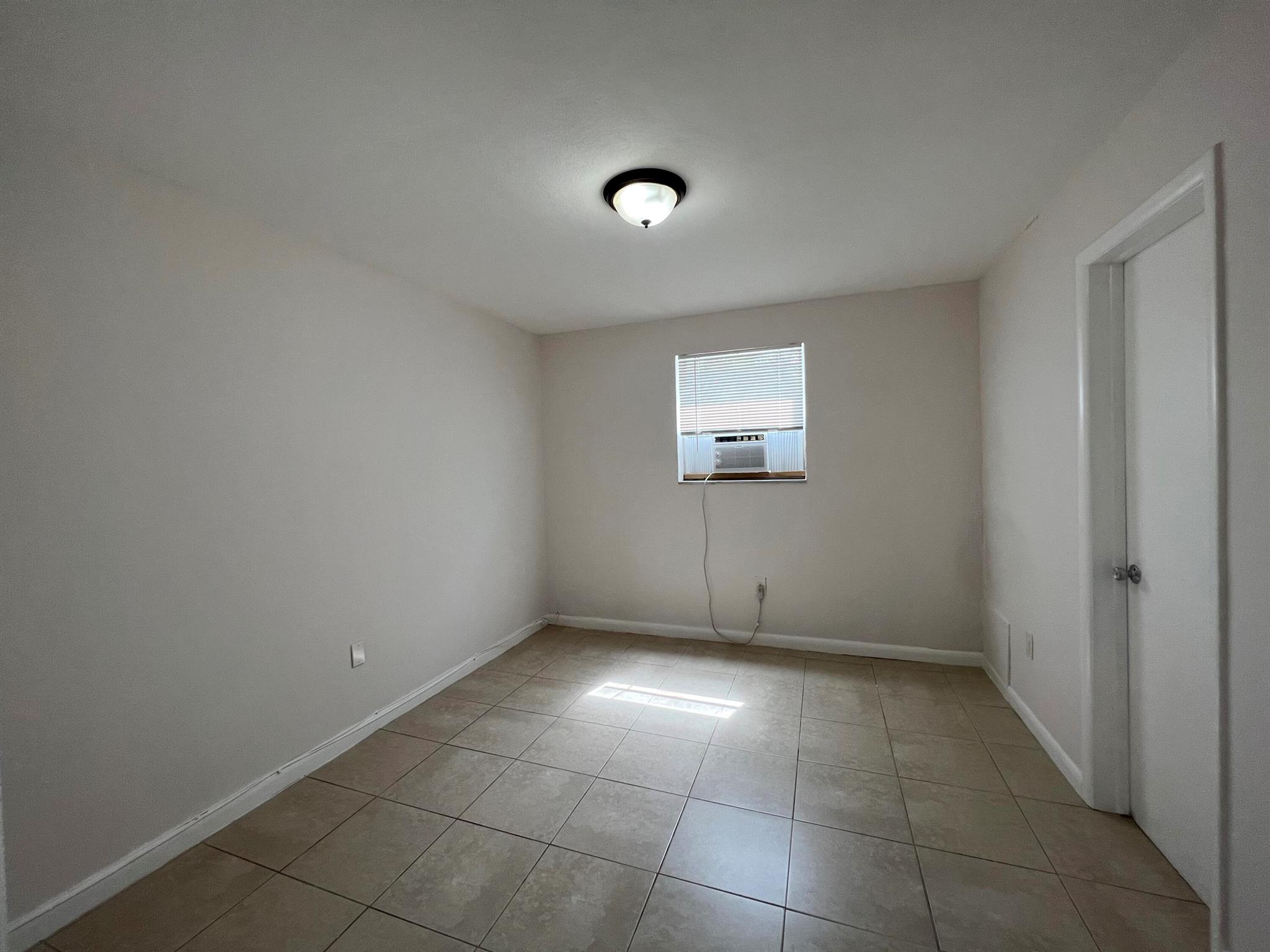 BUFFALO HEIGHTS - Residential Lease
