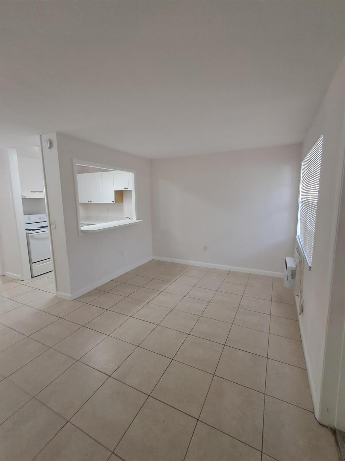 BUFFALO HEIGHTS - Residential Lease