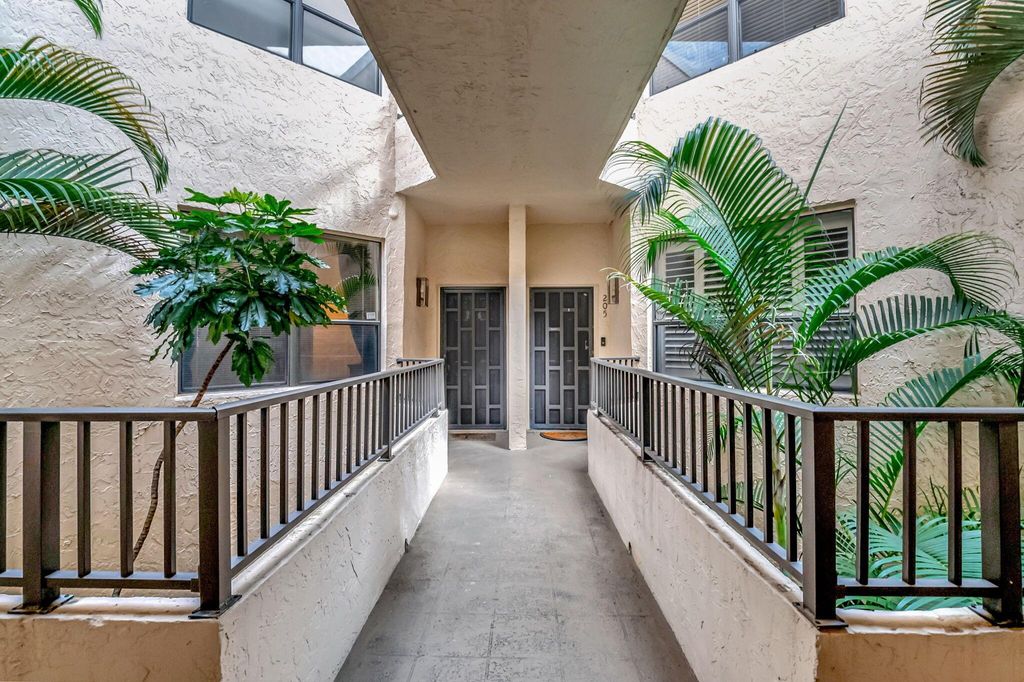 Photo of 7460 La Paz Boulevard #206, Boca Raton, FL 33433 (MLS # R11085019)