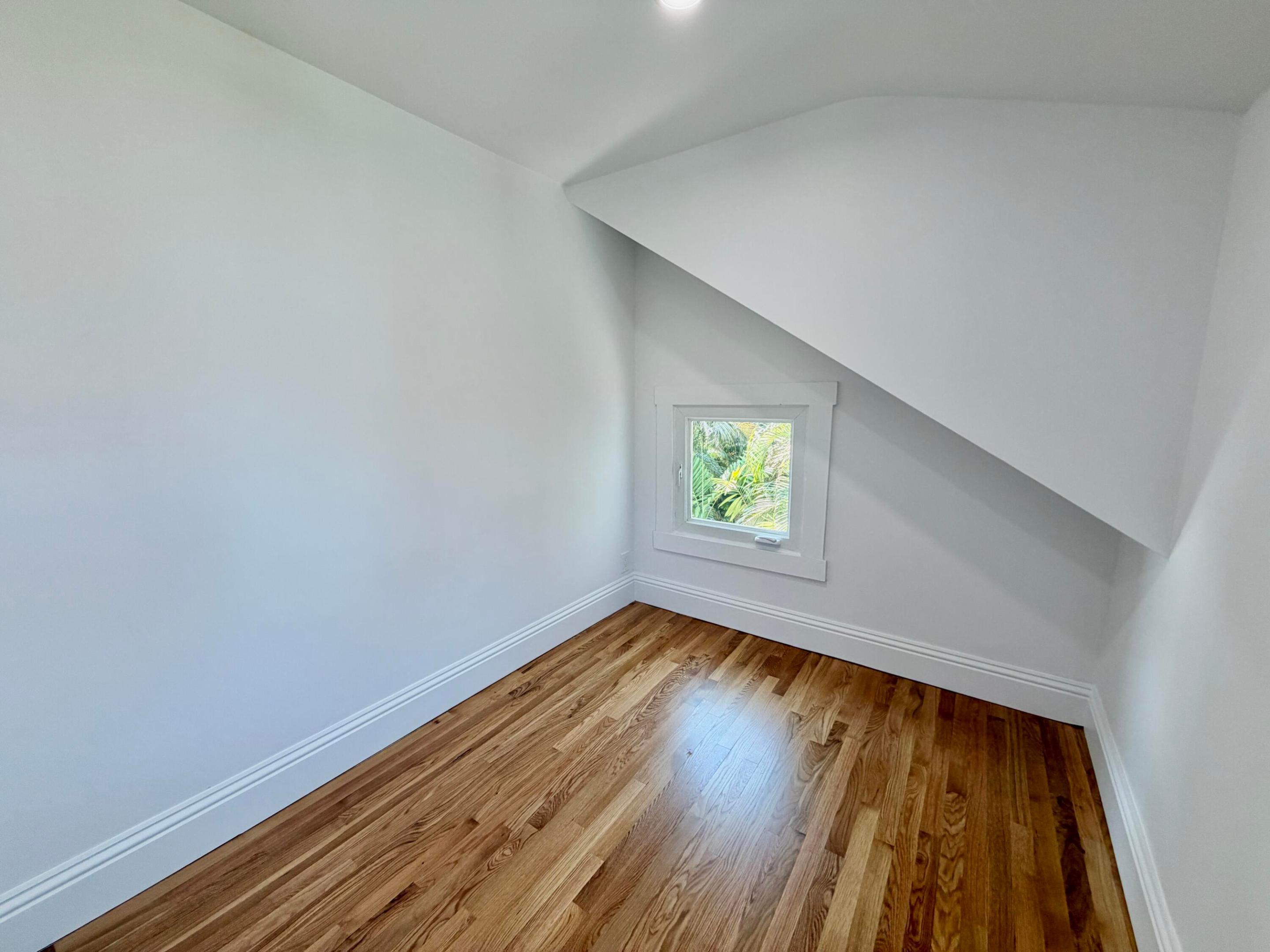 GRANDVIEW HEIGHTS - Residential