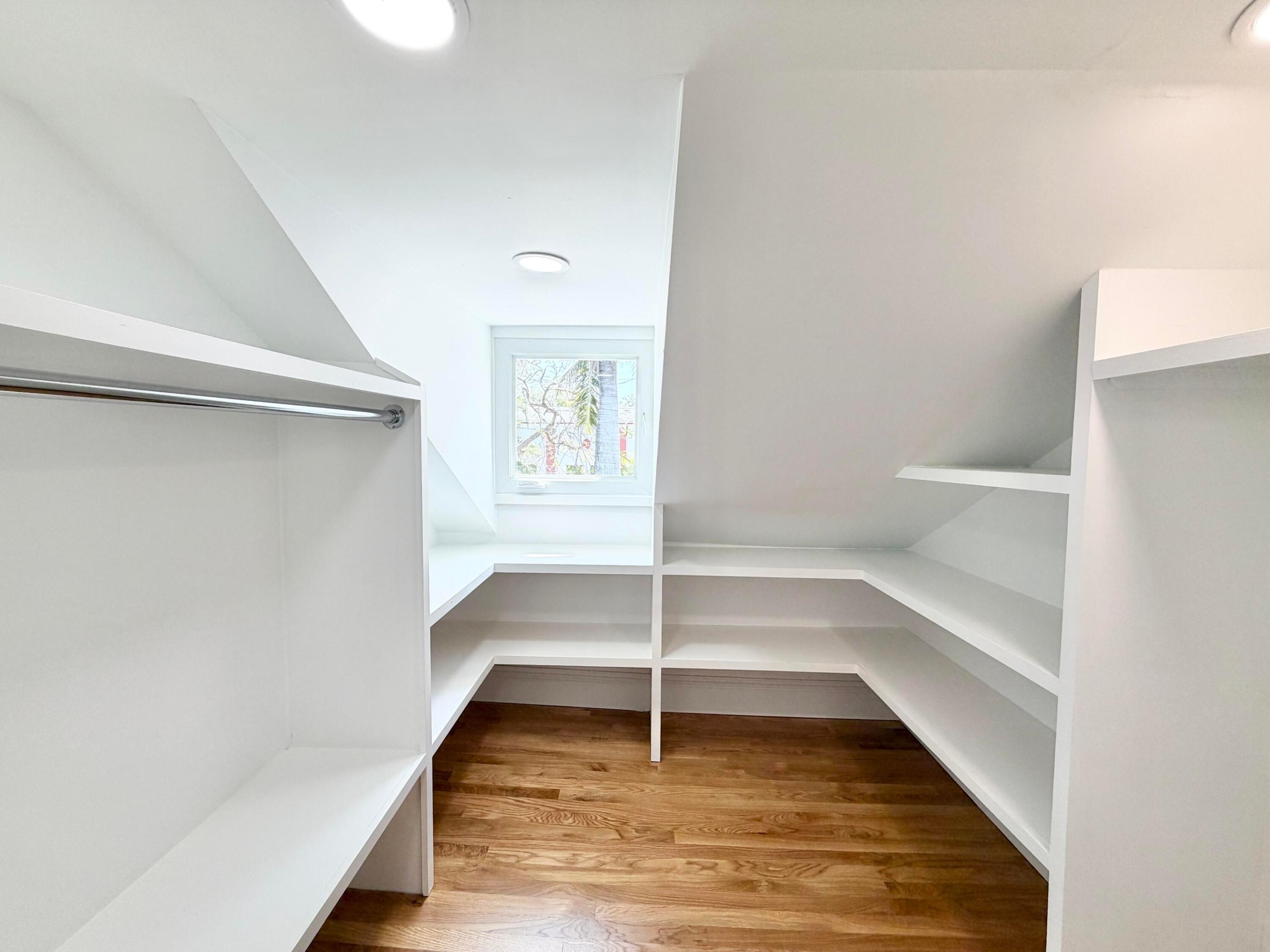 GRANDVIEW HEIGHTS - Residential