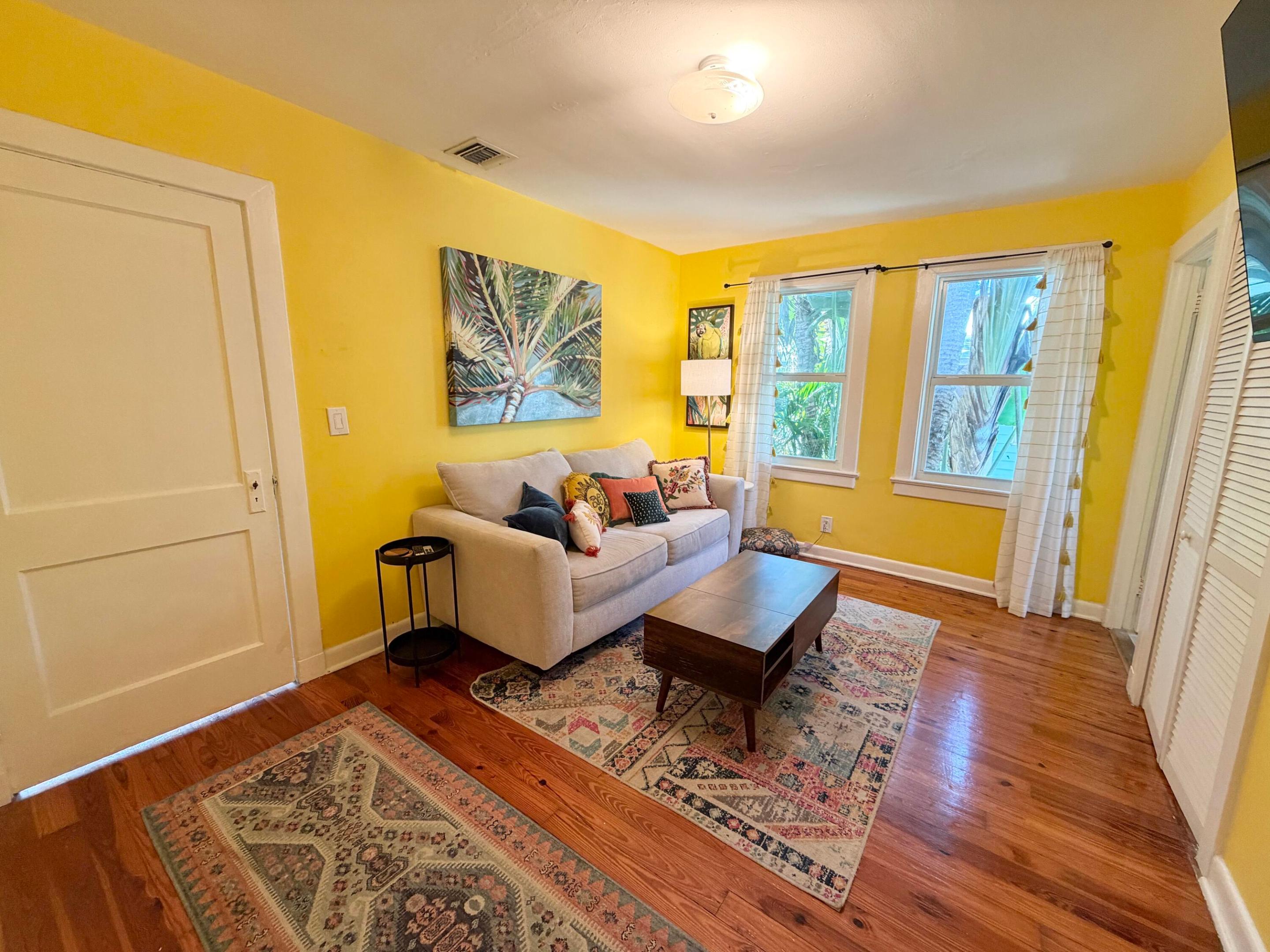 GRANDVIEW HEIGHTS - Residential