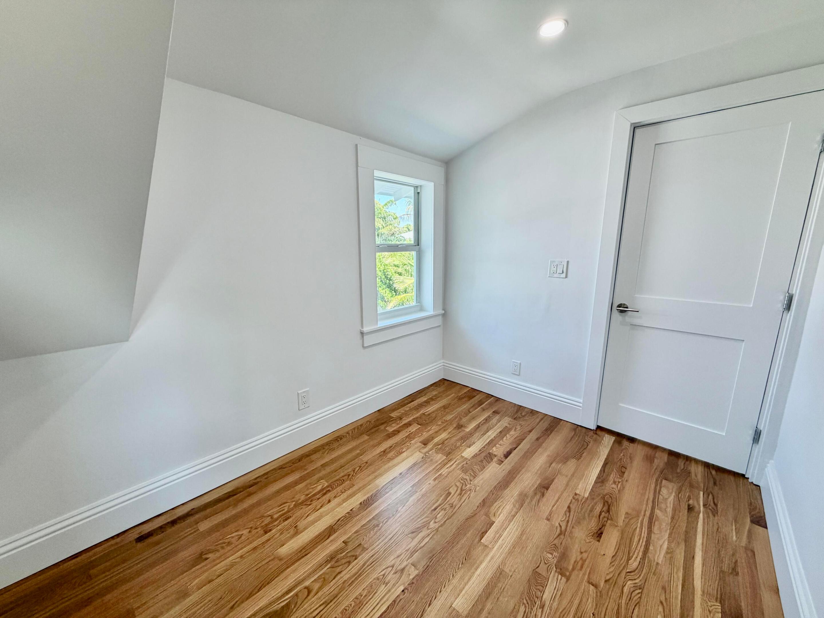GRANDVIEW HEIGHTS - Residential