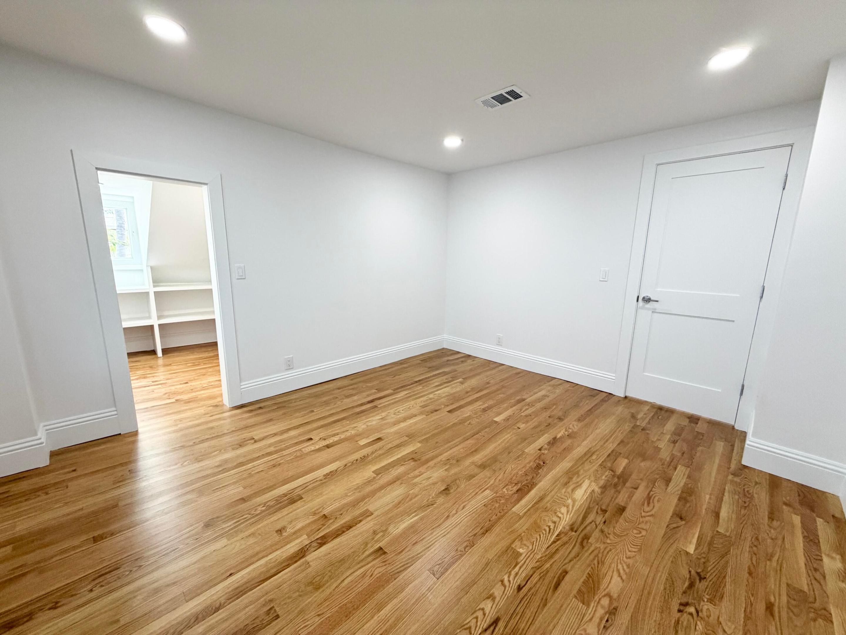 GRANDVIEW HEIGHTS - Residential