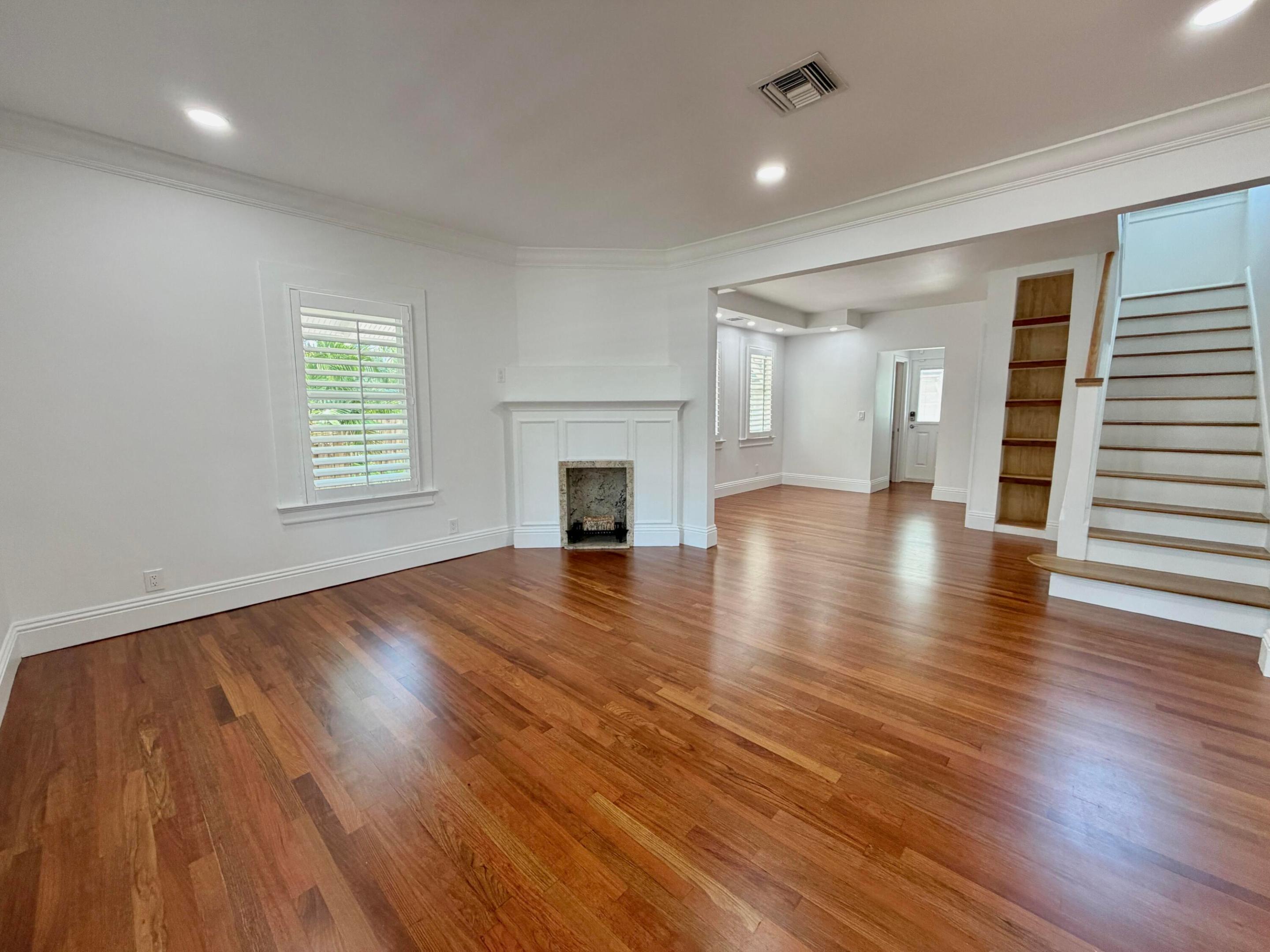 GRANDVIEW HEIGHTS - Residential
