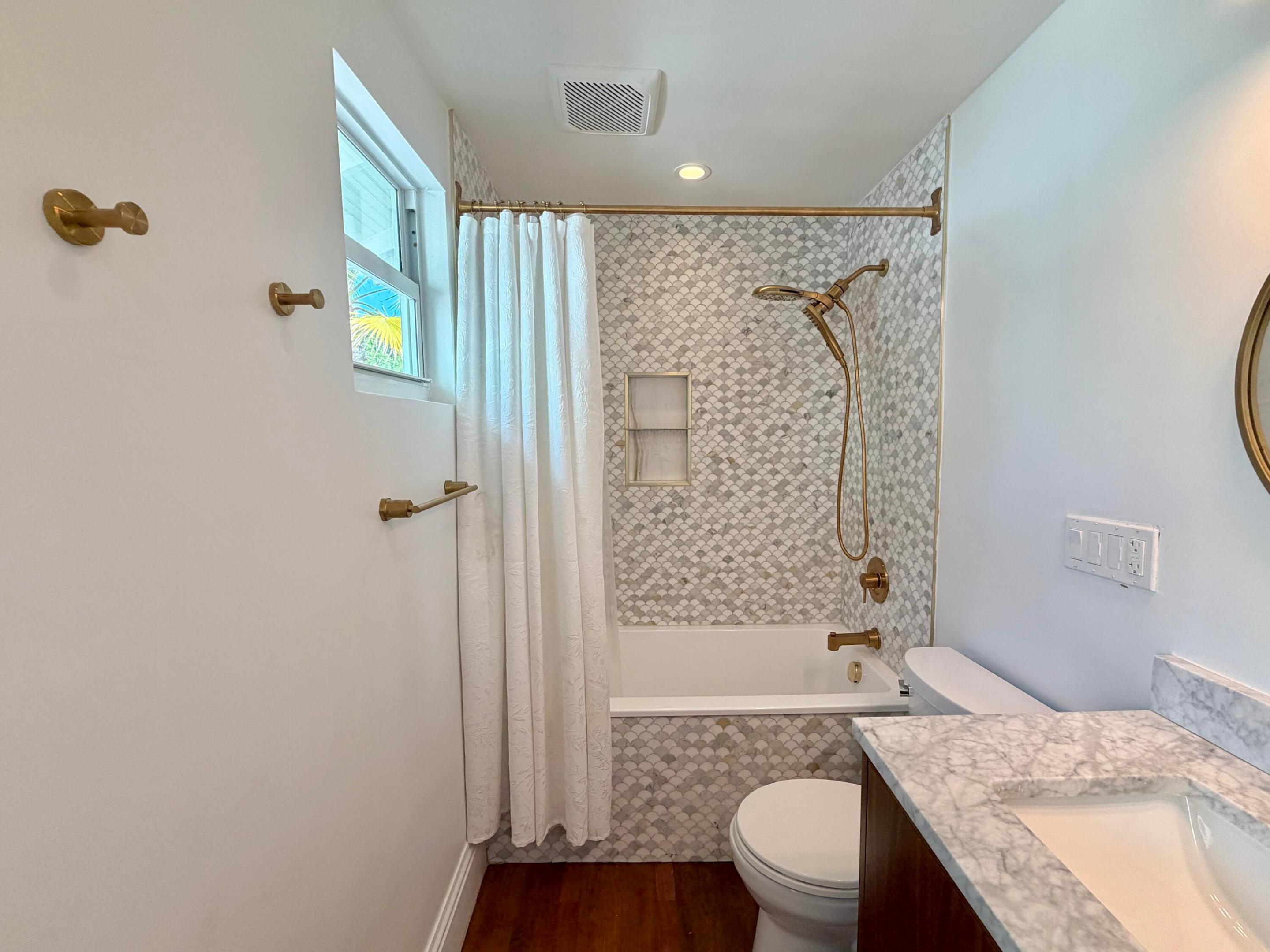 GRANDVIEW HEIGHTS - Residential
