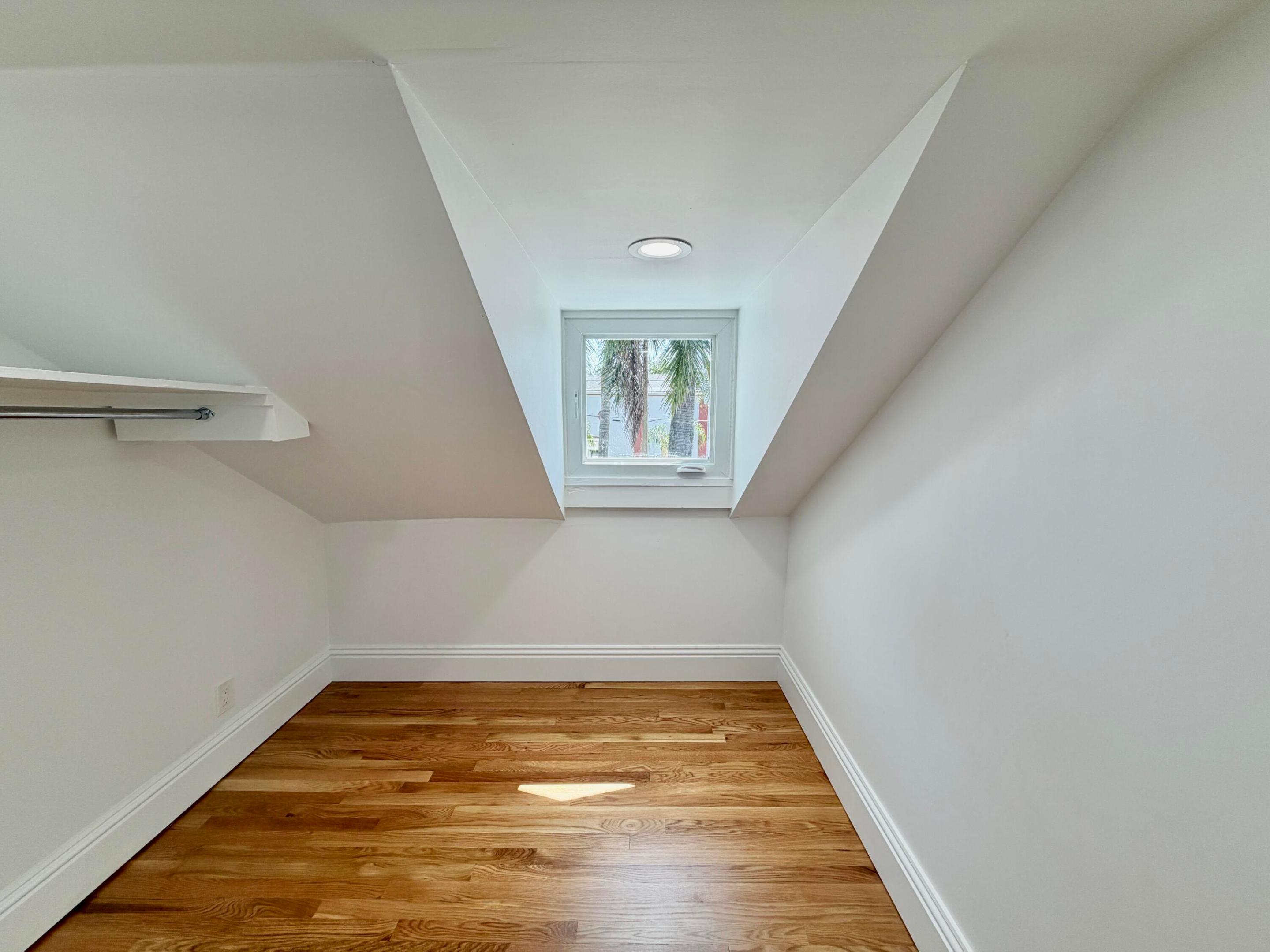 GRANDVIEW HEIGHTS - Residential