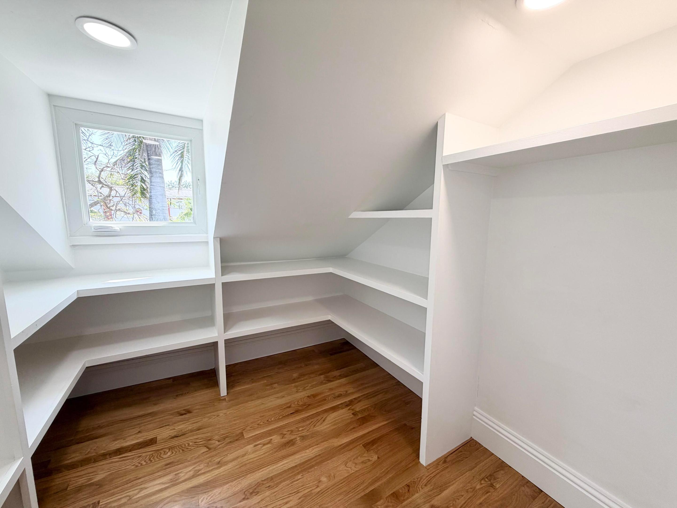 GRANDVIEW HEIGHTS - Residential