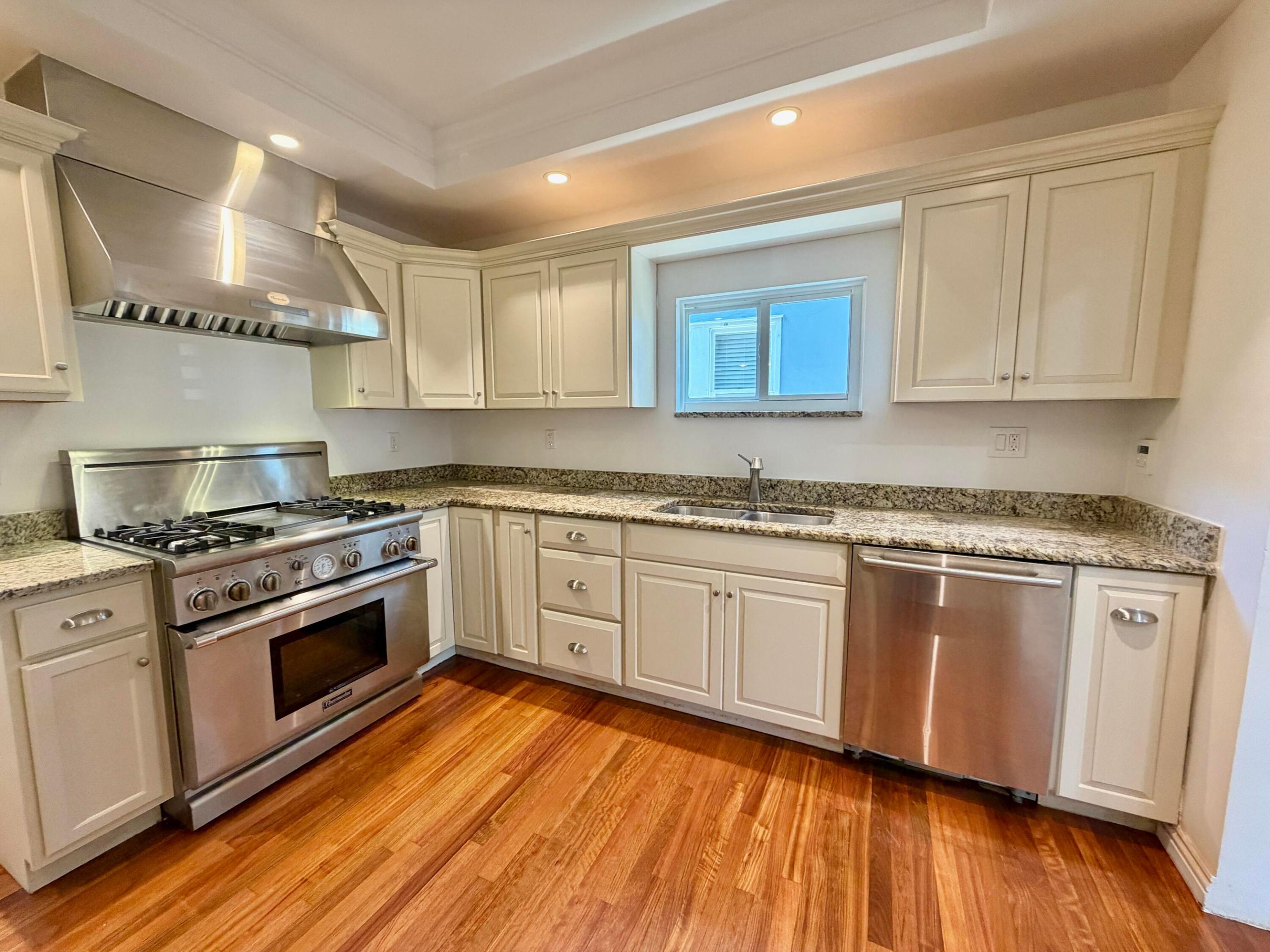 GRANDVIEW HEIGHTS - Residential