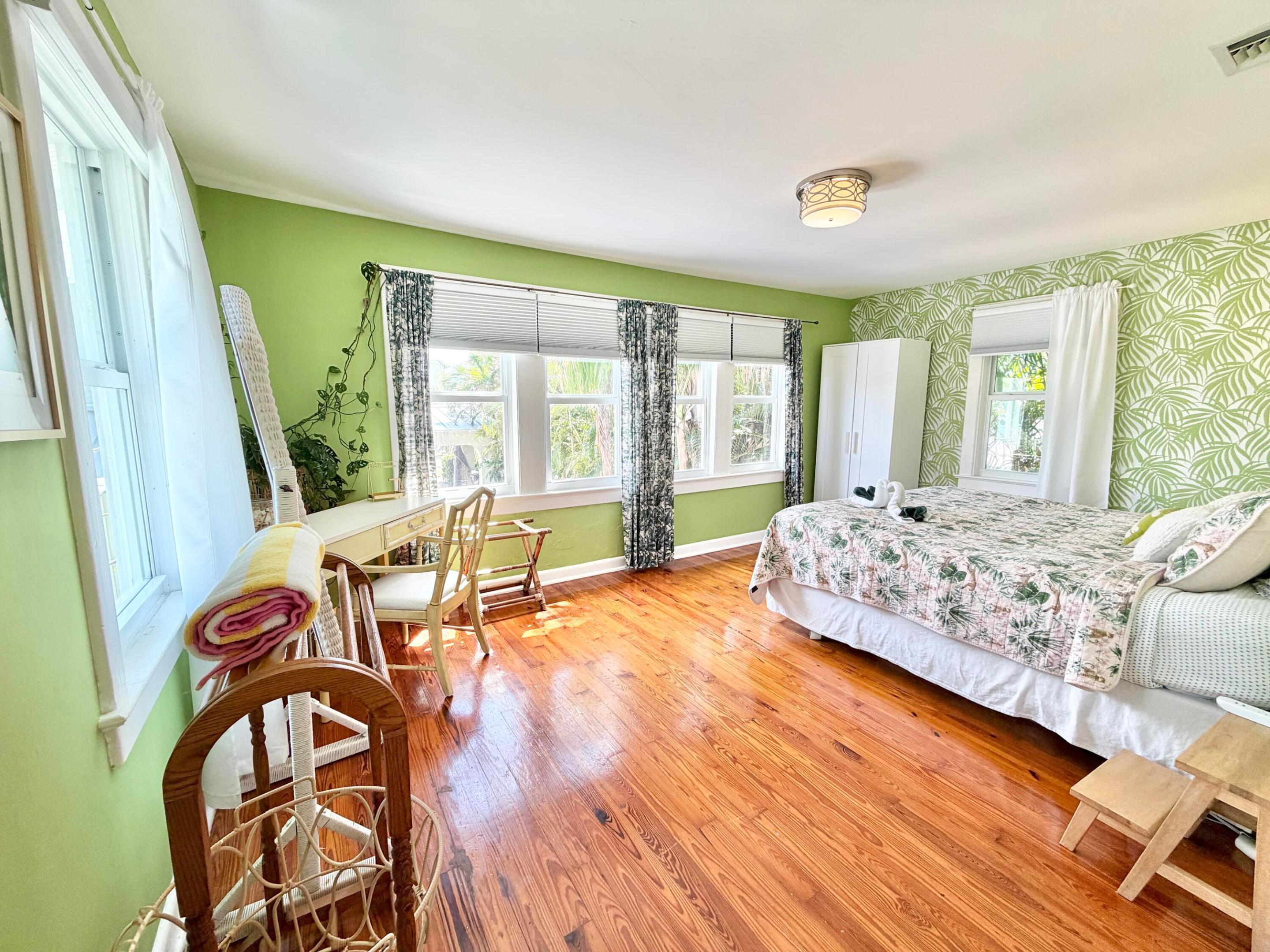 GRANDVIEW HEIGHTS - Residential